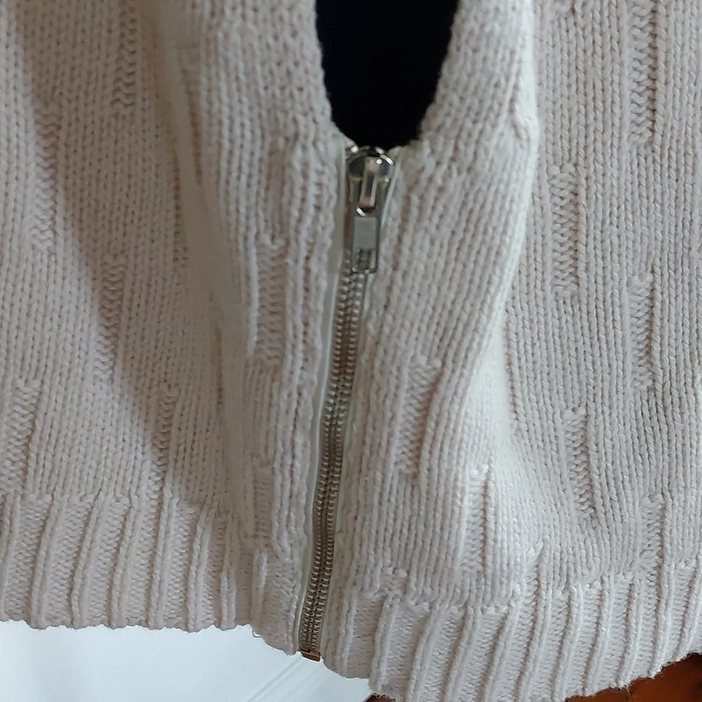 Market & Spruce Poncho - Picture 3 of 8